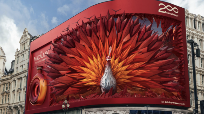 Macallan’s grouse in 3D on the side of a building